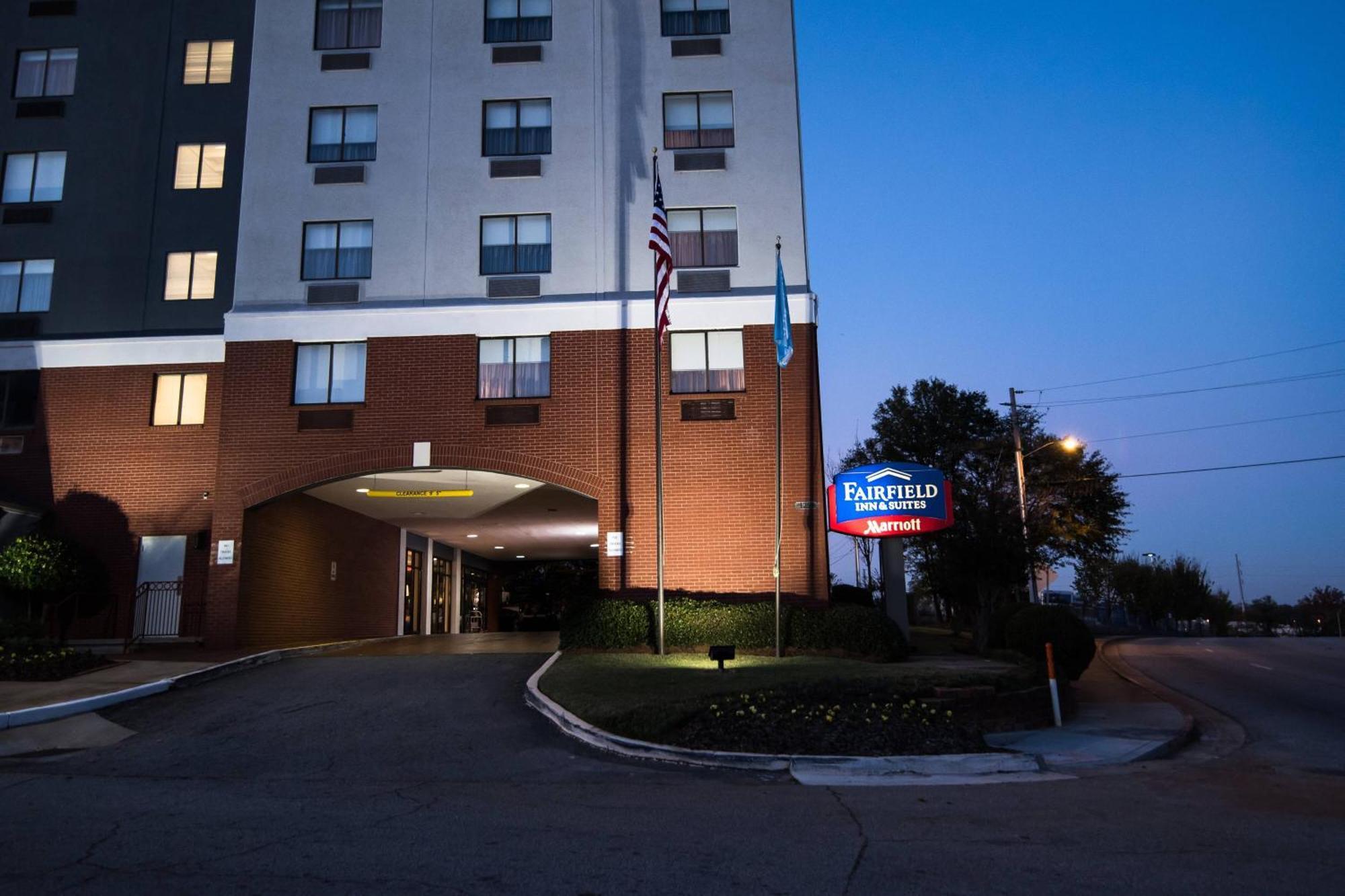 Fairfield Inn & Suites Atlanta Airport North Екстериор снимка